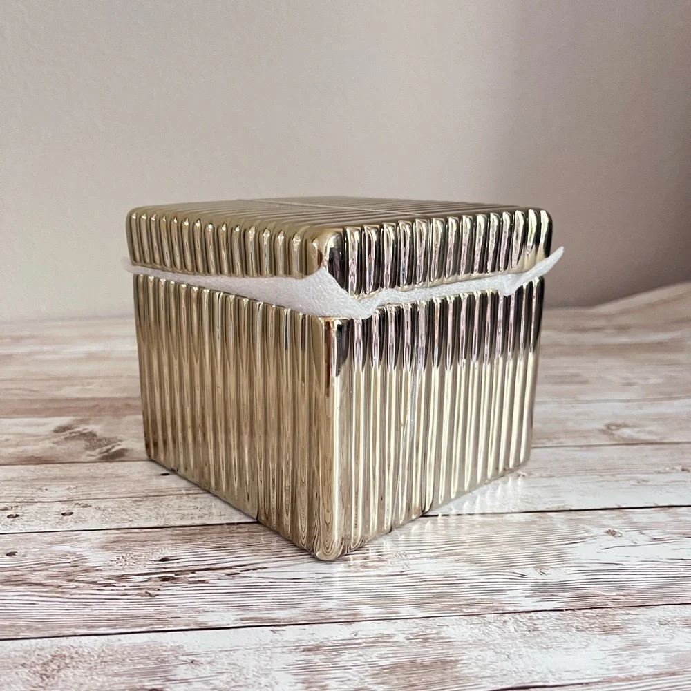 Target Bullseye Decorative Metallic Box Gold🎀